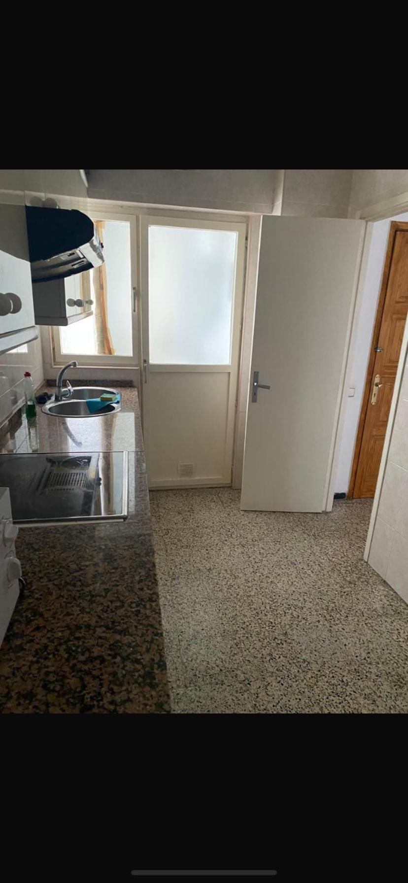 Comfortable And Conveniently Located House *